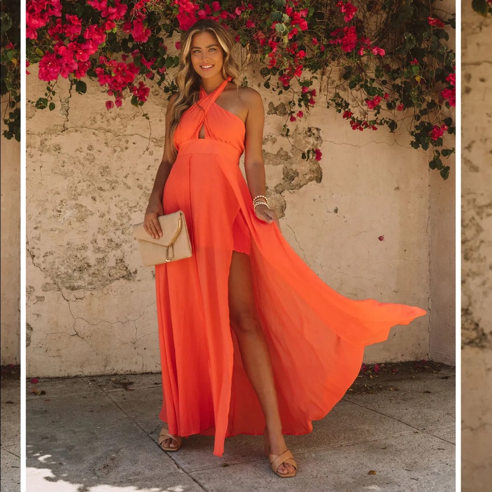 Daffy Backless Halter Maxi Dress